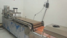 鄭州通利食品機(jī)械 圓形涼皮機(jī)與全自動搟面皮機(jī)的互聯(lián)網(wǎng)直銷優(yōu)勢